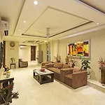 Hotel Sm Suits Near Delhi Airport-Unit By Grand Urban Luxury